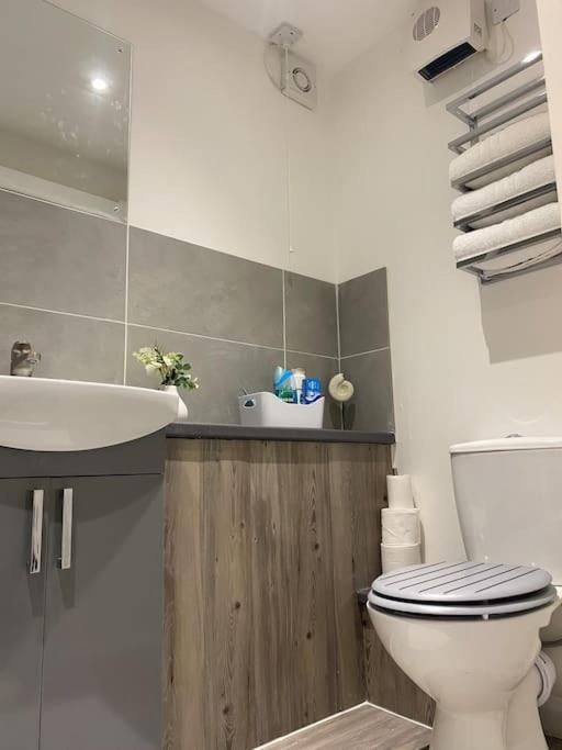 Cosy Studio Apartment Waterlooville Luaran gambar