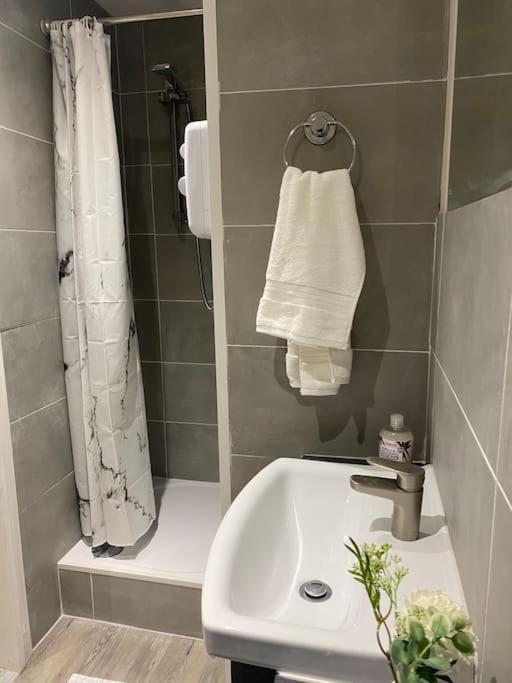 Cosy Studio Apartment Waterlooville Luaran gambar