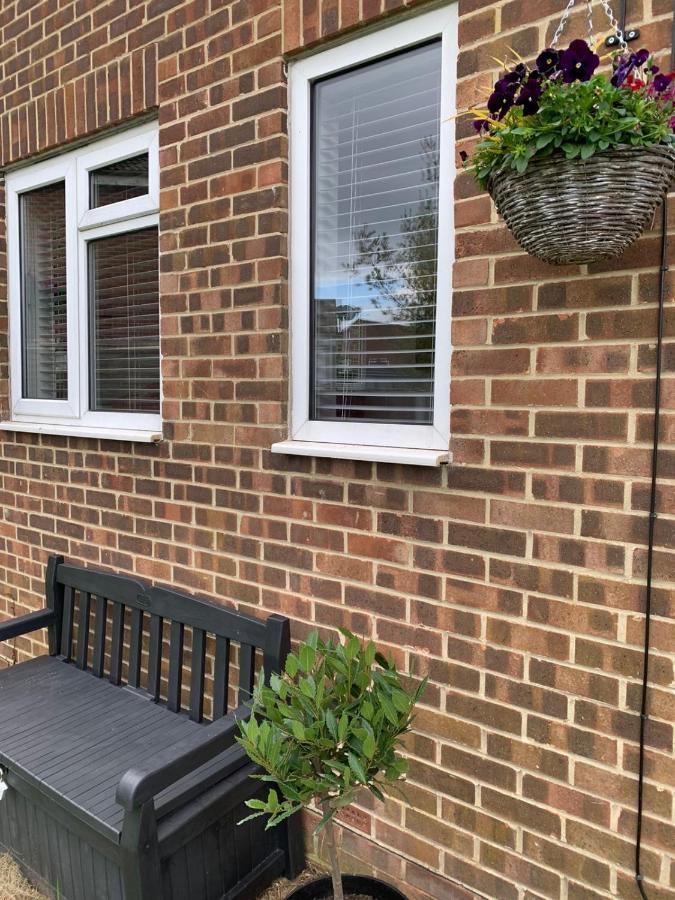 Cosy Studio Apartment Waterlooville Luaran gambar
