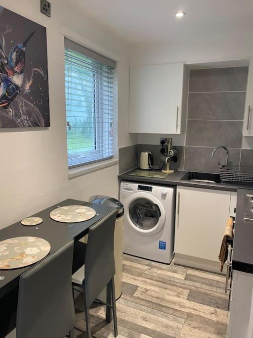 Cosy Studio Apartment Waterlooville Luaran gambar
