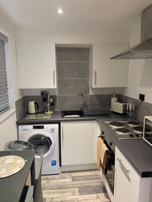Cosy Studio Apartment Waterlooville Luaran gambar